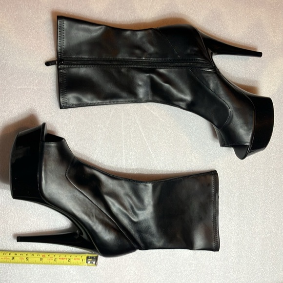 Ellie exotic platform boots. Peep toe open toe. New. - Picture 2 of 9